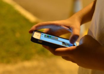 Câmara aprova projeto sobre proteção de crianças em ambientes digitais