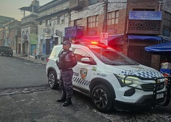 PMAM recaptura quatro foragidos e apreende drogas e arma em Manaus