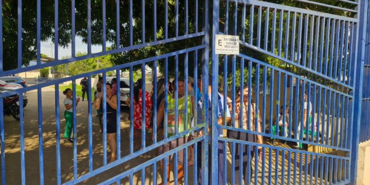 Zelador é afastado após suspeita de assédio a crianças em escola de Manaus
