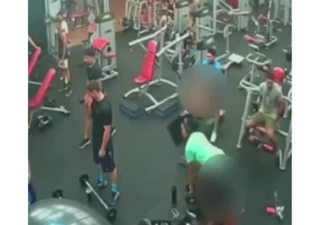 VÍDEO: garrafinha de água gera ‘pancadaria’ entre alunas em academia