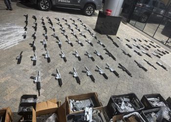 Polícias Federal e Militar de São Paulo encontram fábrica clandestina de armas de fogo