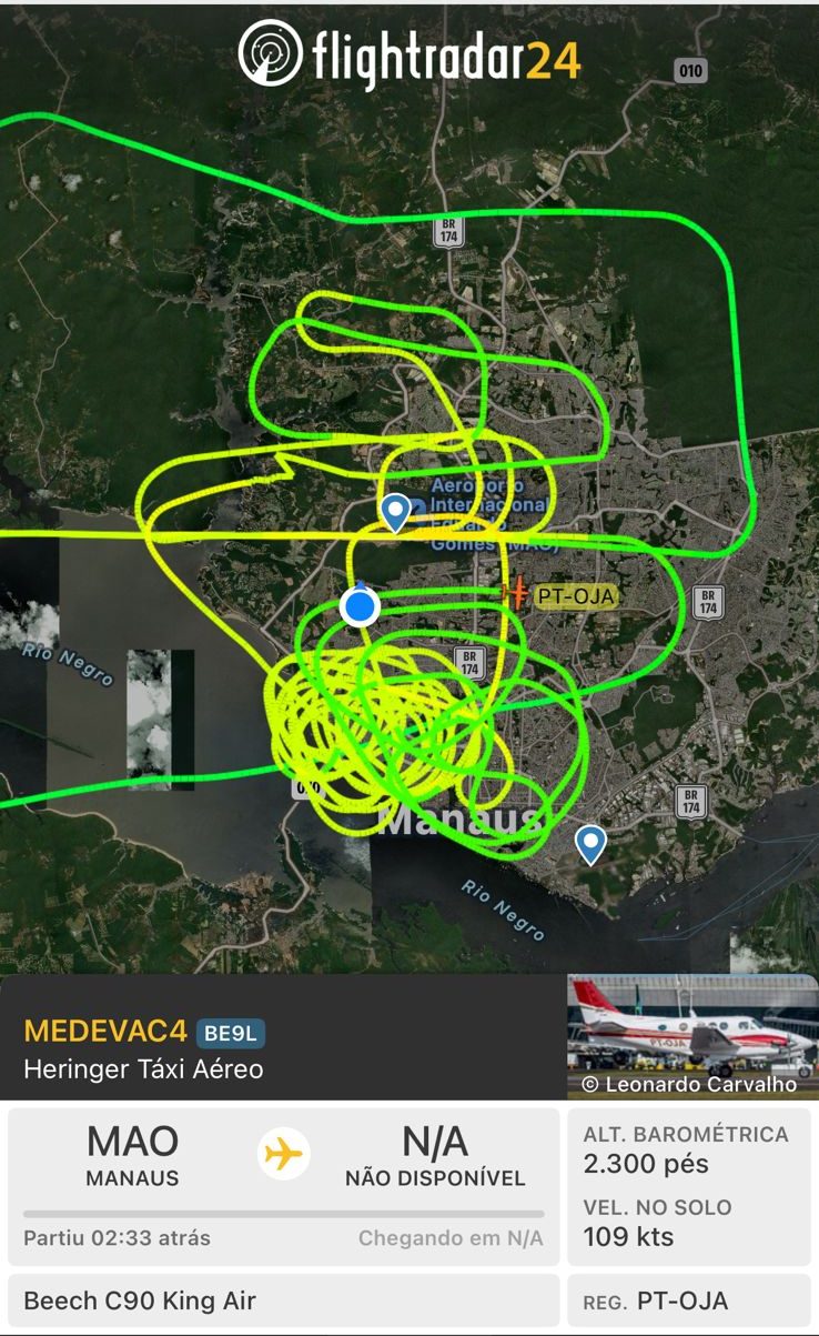 Vídeos: aeronave faz pouso forçado em Manaus após pane no trem de pouso