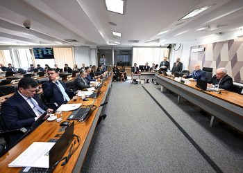 CCJ aprova fim de fiança para crimes relacionados à pedofilia