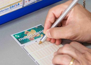 Mega-Sena acumula e prêmio chega a R$ 28 milhões