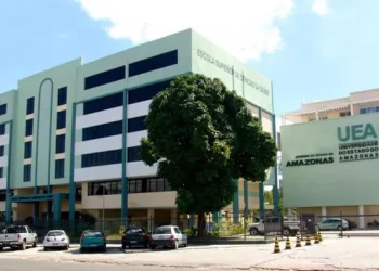 Prazo para inscrição no Vestibular 2026 e SIS 2025 da UEA termina nesta quinta-feira