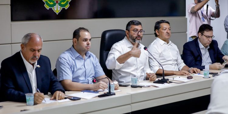 Governo do Amazonas anuncia redução de IPVA e descontos para quitação de dívidas