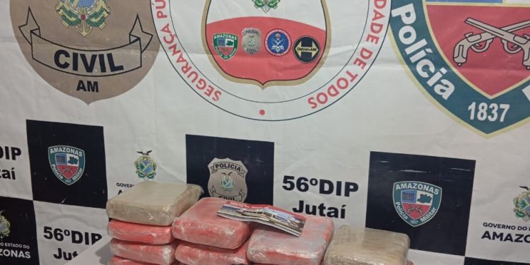 Polícia Civil prende homem com 13 tabletes de maconha tipo skunk em Jutaí