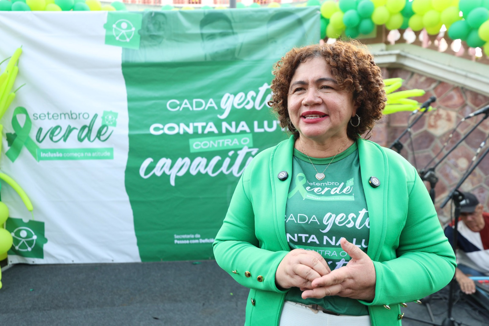 Setembro Verde: Teatro Amazonas é iluminado em homenagem à luta pelos direitos da pessoa com deficiência