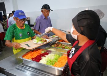 Restaurante Prato Cheio do bairro Novo Israel é reinaugurado