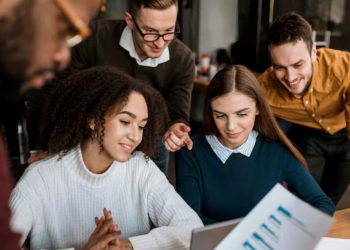 Instituto Kodigos de Tecnologia abre 8 vagas de emprego em Manaus