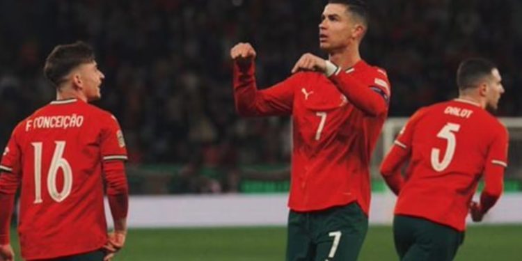 Cristiano Ronaldo chega a 943 gols e iguala recorde nas Eliminatórias
