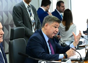 CPMI aprova rastrear visitas do 'careca do INSS' ao Congresso