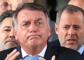 Bolsonaro é condenado a 27 anos e três meses de prisão em regime fechado