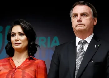 Michelle se lança como possível sucessora de Bolsonaro após condenação do ex-presidente