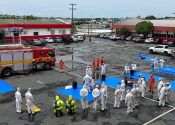 Bombeiros do Amazonas participam de treinamento de emergência envolvendo produtos químicos