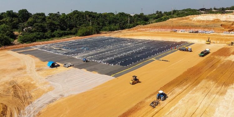 Prefeitura apresenta obras do primeiro aterro sanitário do Amazonas