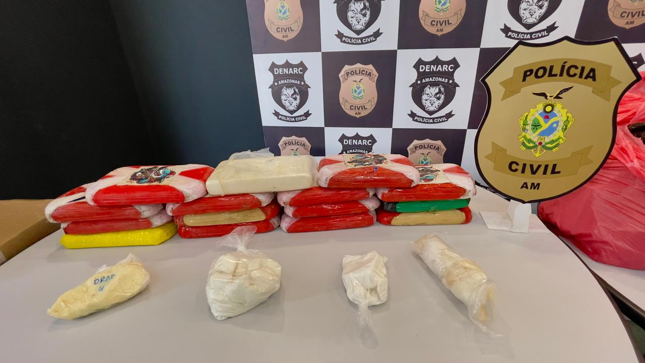 PC-AM apreende R$ 19,5 milhões em cocaína e cocaína negra em mansão na Ponta Negra