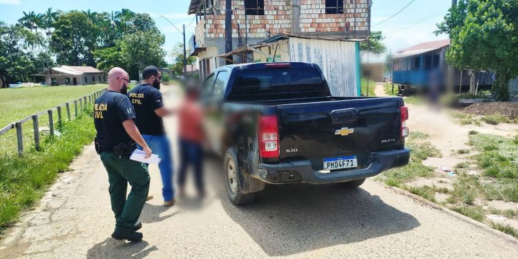 PC-AM prende professor por estupro de vulnerável contra alunas em Tonantins
