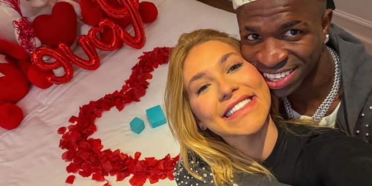 Agora é oficial! Vini Jr. surpreende e pede Virginia em namoro