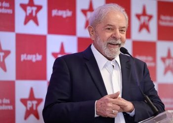 Lula lidera, mas vê distância para adversários encolher após polêmica da segurança