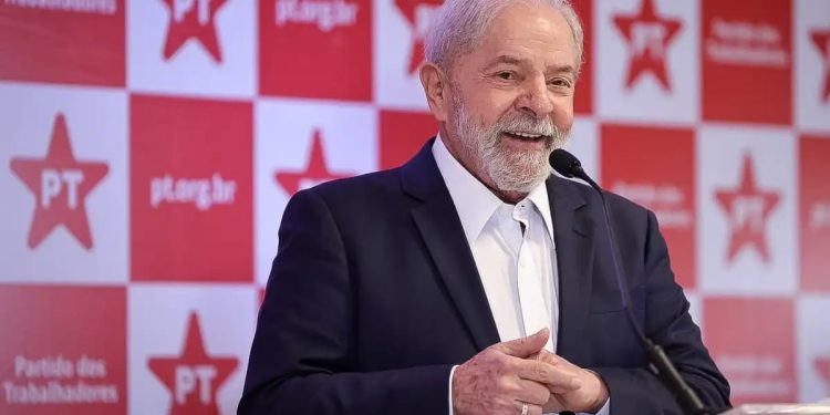 Lula lidera, mas vê distância para adversários encolher após polêmica da segurança