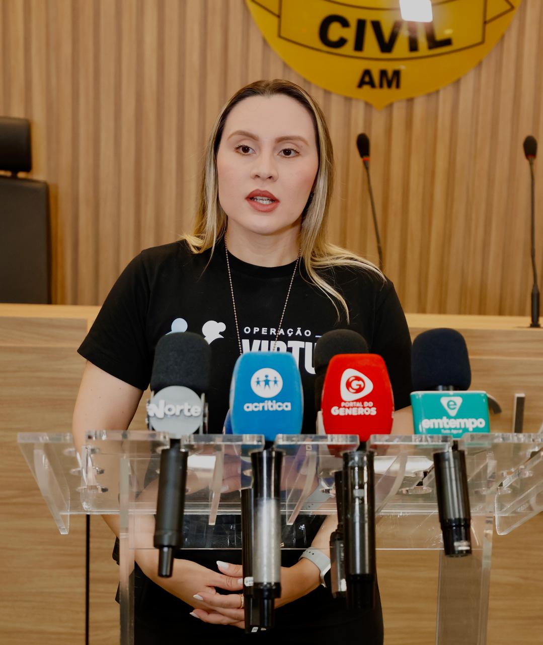 PC-AM prende homem em flagrante por crimes de violência psicológica contra a mãe idosa, em Manaus