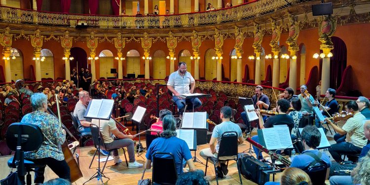 Coral do Amazonas e Amazonas Filarmônica apresentam Gloria, de Vivaldi, no Circuito Natalino