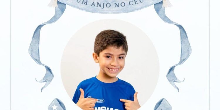 Família e amigos realizam "Missa da Esperança" por Benício Xavier e clamam por justiça após overdose de adrenalina