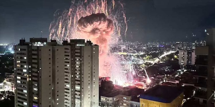 Defesa Civil interdita 23 imóveis após explosão que deixou um morto e 10 feridos em SP