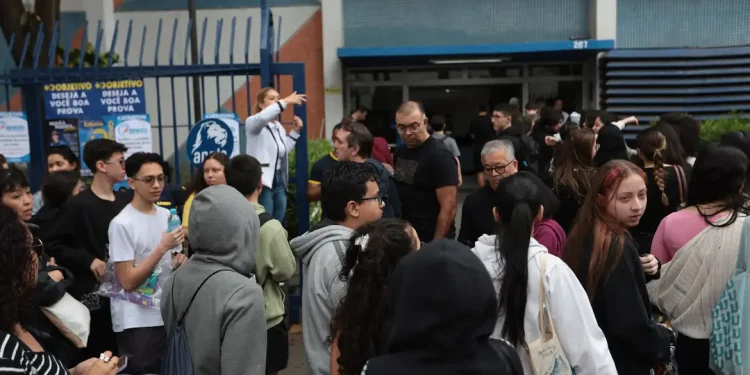 Gabarito oficial do Enem sai na quinta-feira