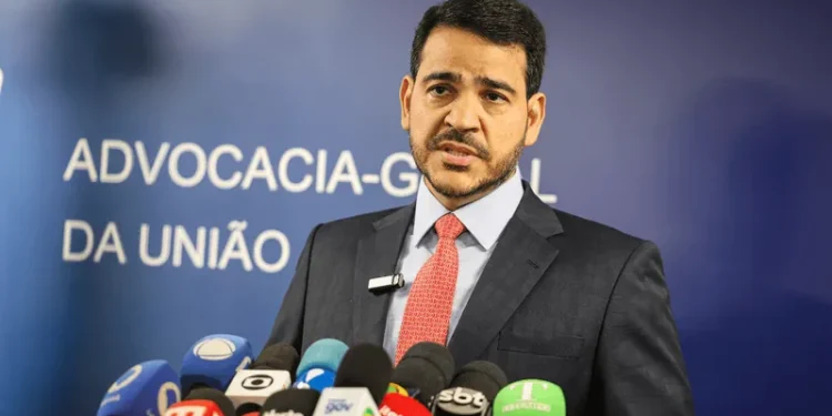 CPMI do INSS adia votação que pode convocar Jorge Messias