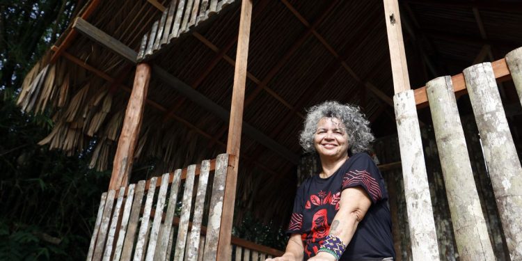 Filha de Chico Mendes defende protagonismo de povos da floresta na COP