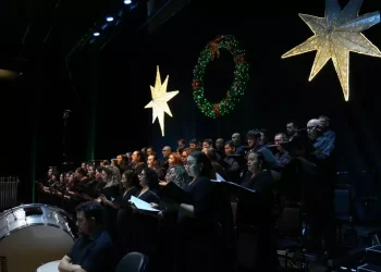 Oratório de Natal encerra a programação de espetáculos do ‘O Mundo Encantado do Natal’ no Teatro Amazonas