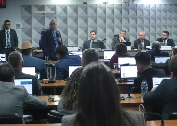 CPMI do INSS convoca dono do Banco Master e governador Zema