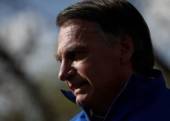 Bolsonaro pode passar por novo procedimento na próxima segunda-feira (29)