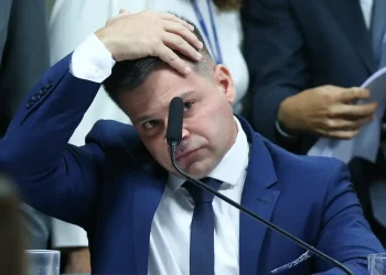 Tornozeleira de Silvinei ficou sem sinal na madrugada de Natal, diz PF