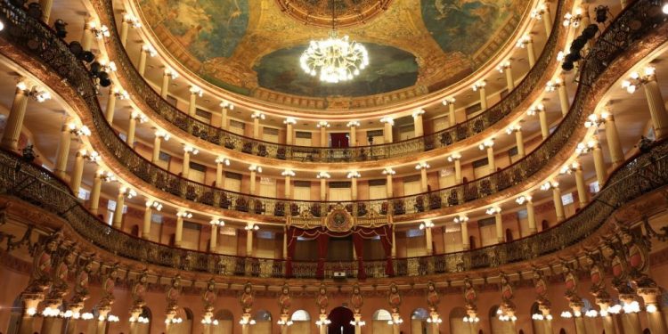 Manaus ganha destaque em pesquisa global sobre tendências de viagem para 2026