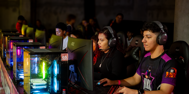 Do game à cultura: Geekzônia aposta em talentos locais e experiência imersiva