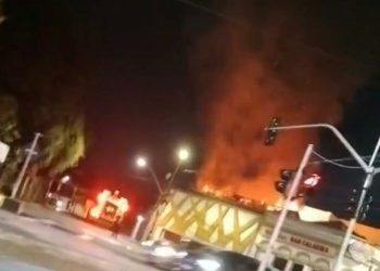 Incêndio atinge bar Caldeira, na zona Centro-Sul de Manaus