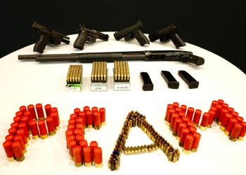 PC-AM prende homem envolvido em 25 homicídios e suspeito de tráfico de drogas e distribuição de armas de fogo