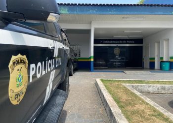 PC-AM prende quadrilha que invadiu casa, manteve família refém e levou quantia de R$ 50 mil, no bairro São Lázaro