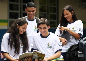 Matrículas de novos alunos das redes estadual e municipais de ensino iniciam nesta sexta-feira