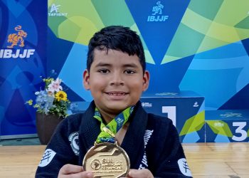 Atleta amazonense conquista medalha de ouro no Campeonato Sul-Americano de Jiu-Jitsu Criança 2026 com apoio do programa ‘Manaus Olímpica’