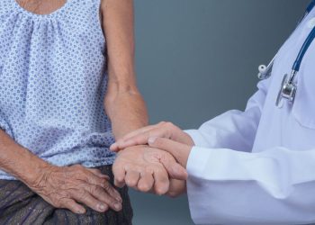 Justiça libera R$ 1,4 bilhão do INSS; veja quem recebe