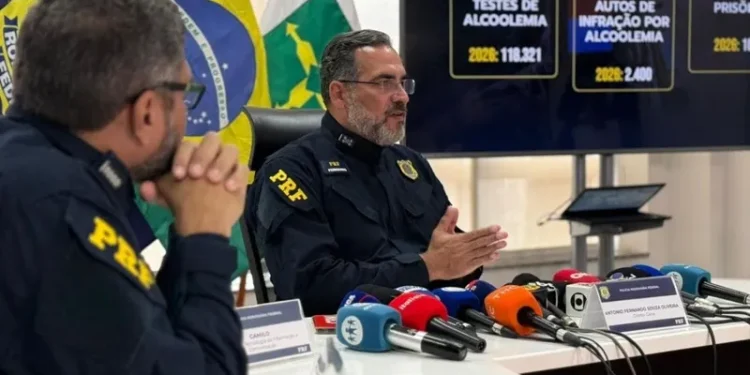 Mortes em rodovias federais aumentam 53% no Carnaval 2026, aponta PRF