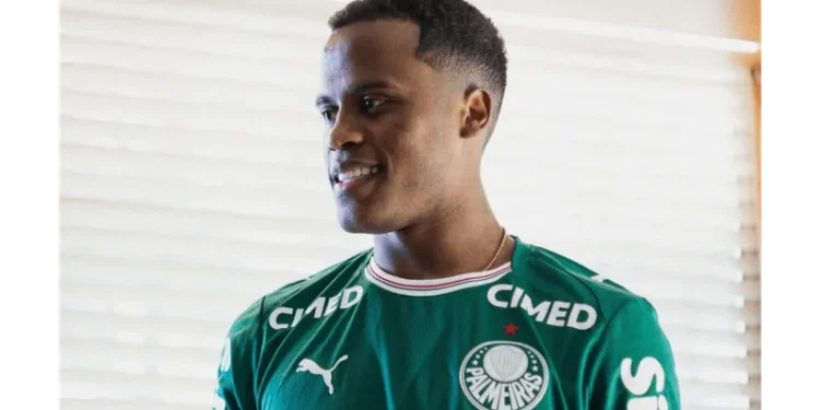 No Palmeiras, Jhon Arias explica polêmica envolvendo o Fluminense