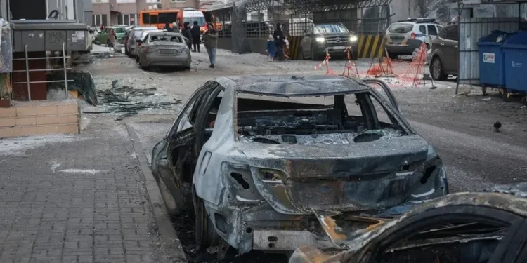 Ataques russos à Ucrânia deixam ao menos três mortos, dizem autoridades