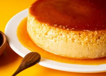 Resgate o pudim de pão da infância e refaça de uma maneira diferente