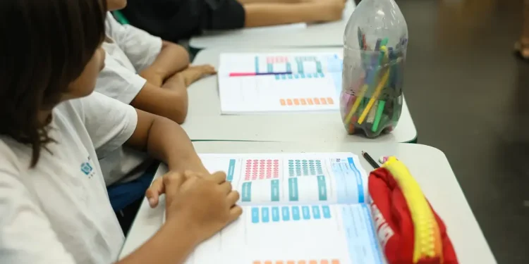 Censo registra queda de 1 milhão de matrículas na educação básica