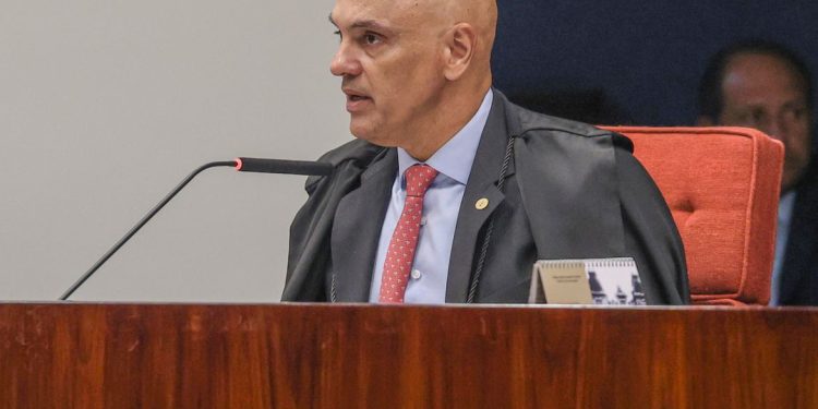 Moraes nega conversas com Vorcaro no dia em que banqueiro foi preso